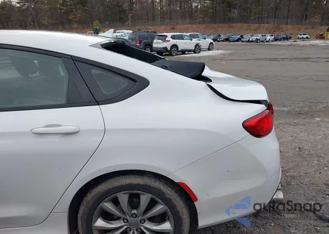 2015 Chrysler 200 S from USA, damaged, VIN 1C3CCCDG4FN630360